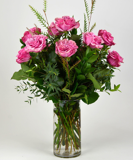 Luxurious Pink Roses in Vase